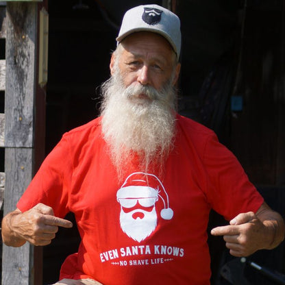 Even Santa Knows Red Men's T-Shirt